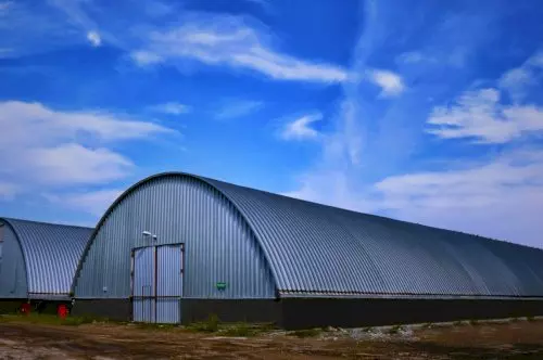 Бескаркасные ангары