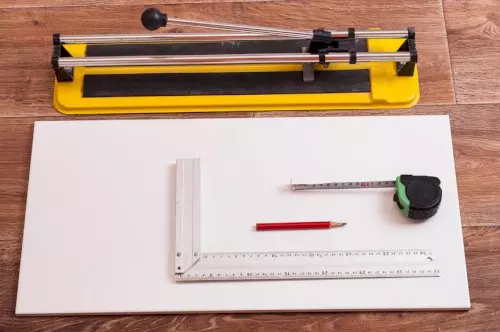 Лучшие механизированные способы резки плитки