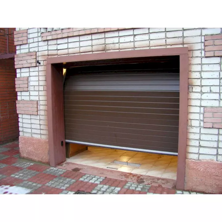 Ремонт гаражных бытовых секционных ворот в Екатеринбурге и Свердловской области